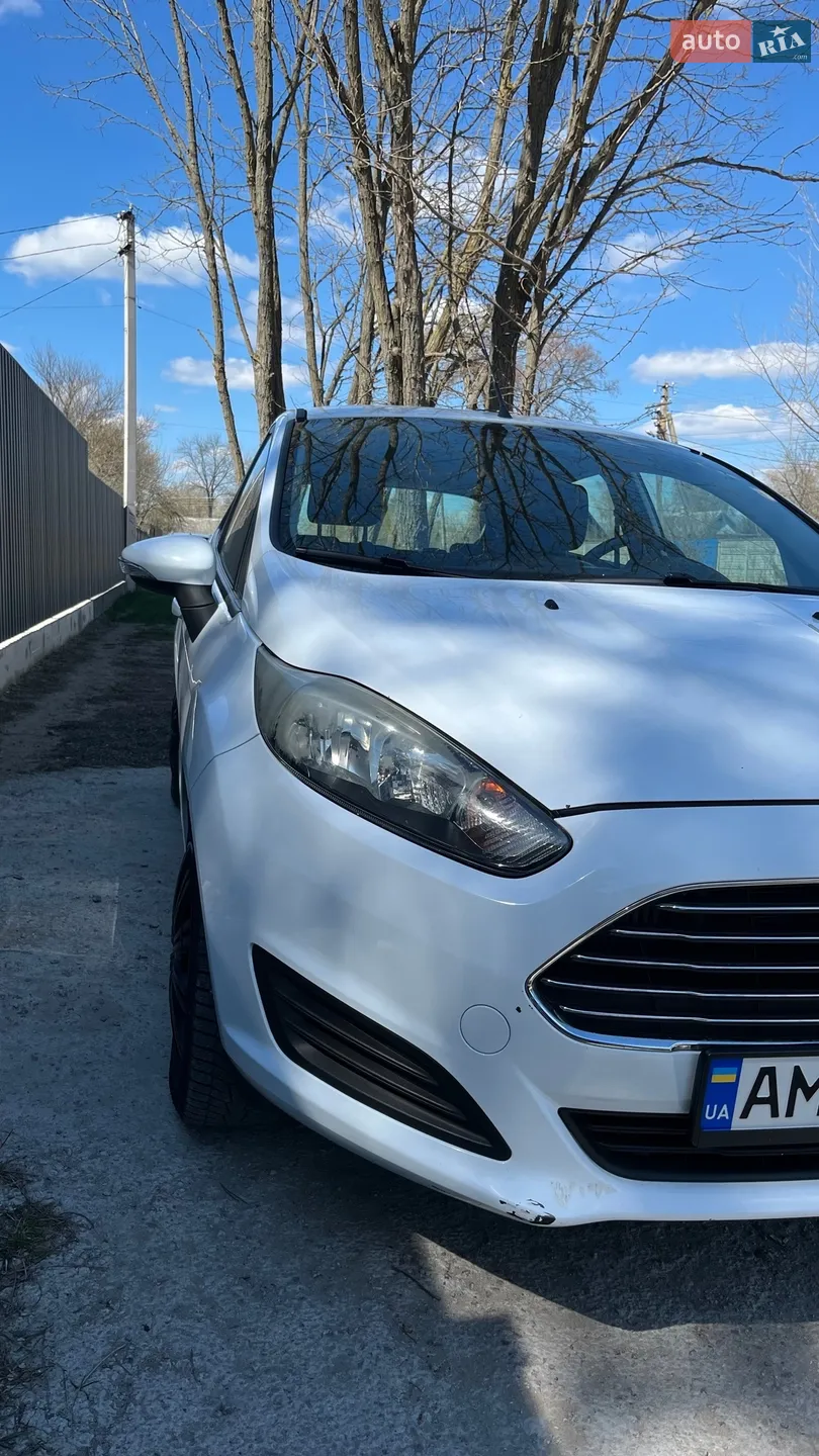 2014 Ford Fiesta - мініатюра 11