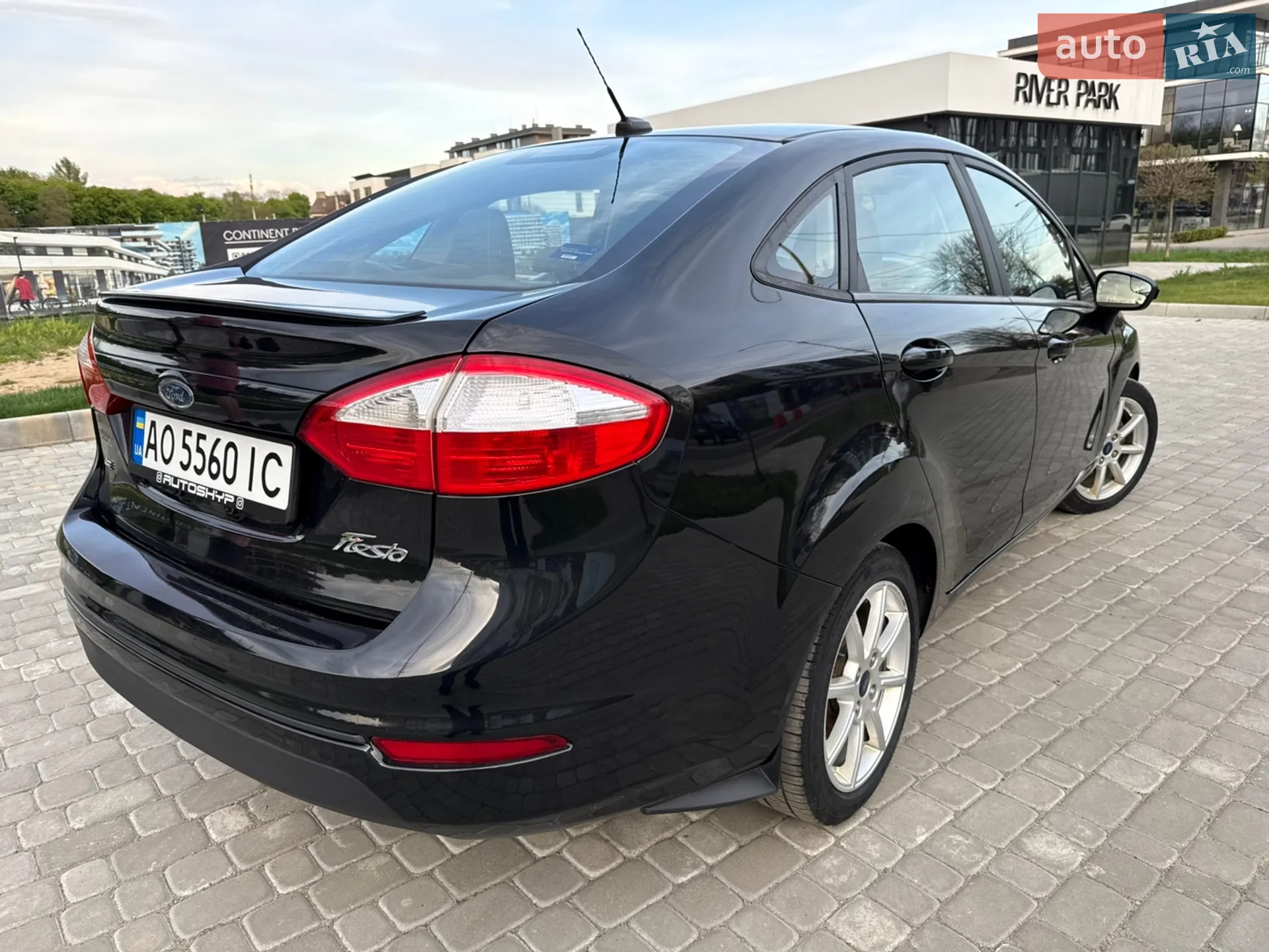 2015 Ford Fiesta - мініатюра 12