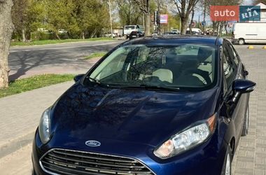 Седан Ford Fiesta 2015 в Хмельницком