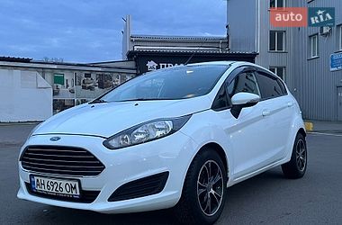 Хэтчбек Ford Fiesta 2013 в Прилуках