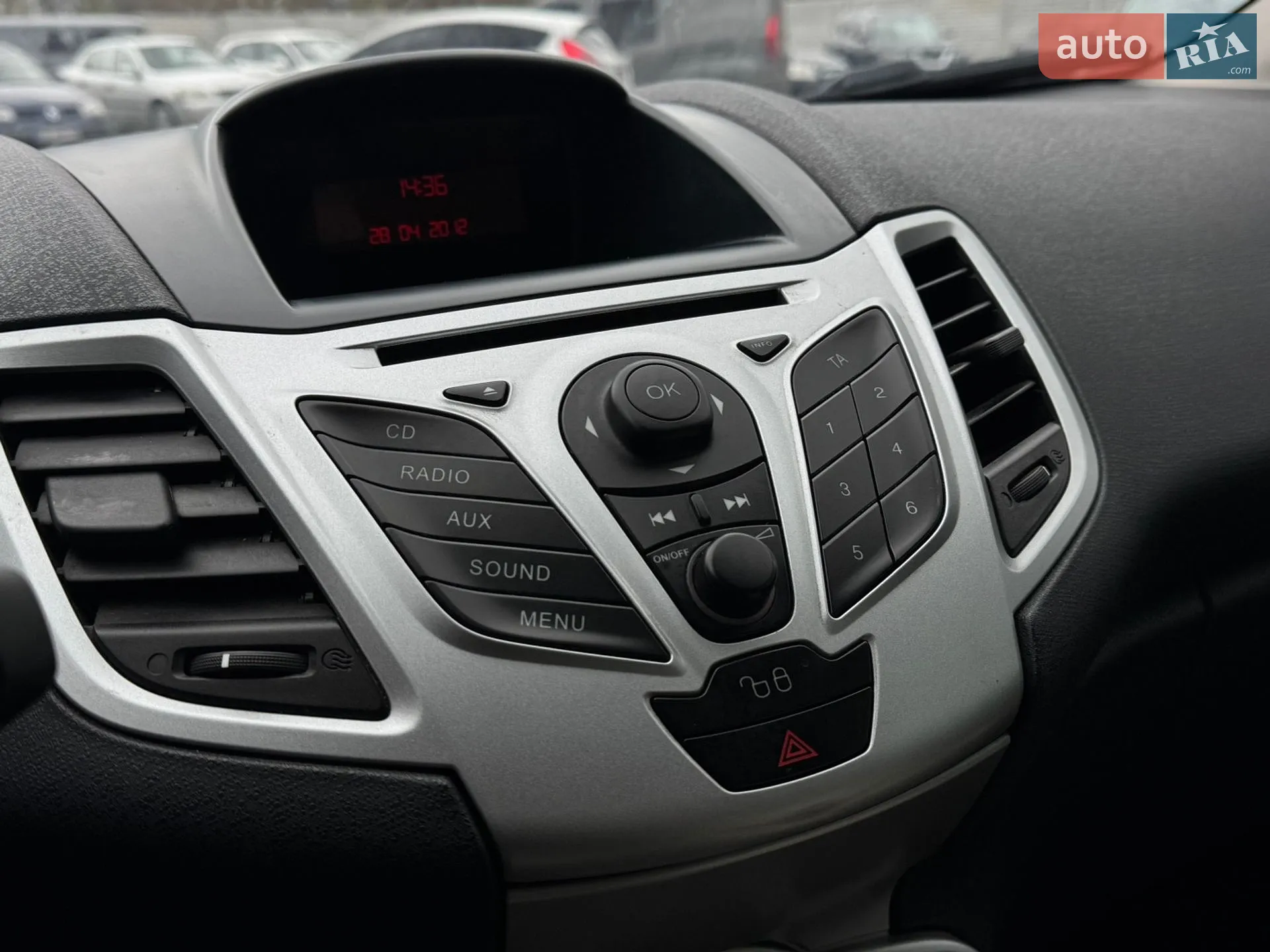 2012 Ford Fiesta - мініатюра 26