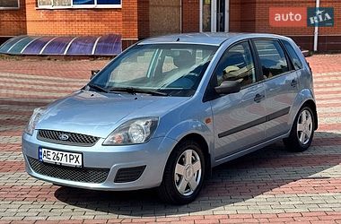 Хэтчбек Ford Fiesta 2006 в Запорожье
