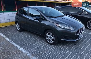 Хэтчбек Ford Fiesta 2014 в Львове