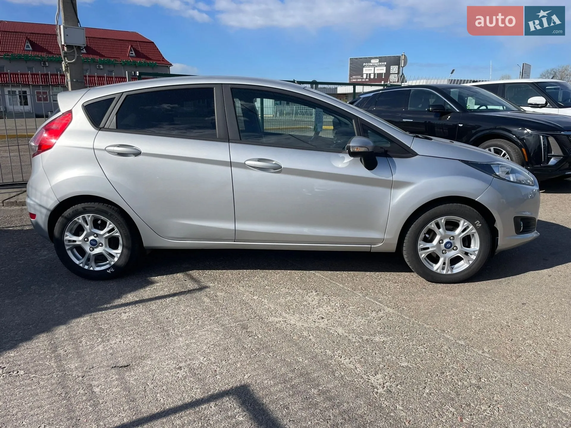 Ford Fiesta 2014 VIN WF0DXXGAKDEB88439 фото оголошення 3 з 23