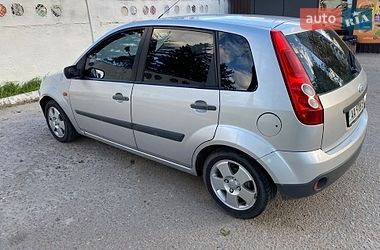 Хетчбек Ford Fiesta 2005 в Броварах