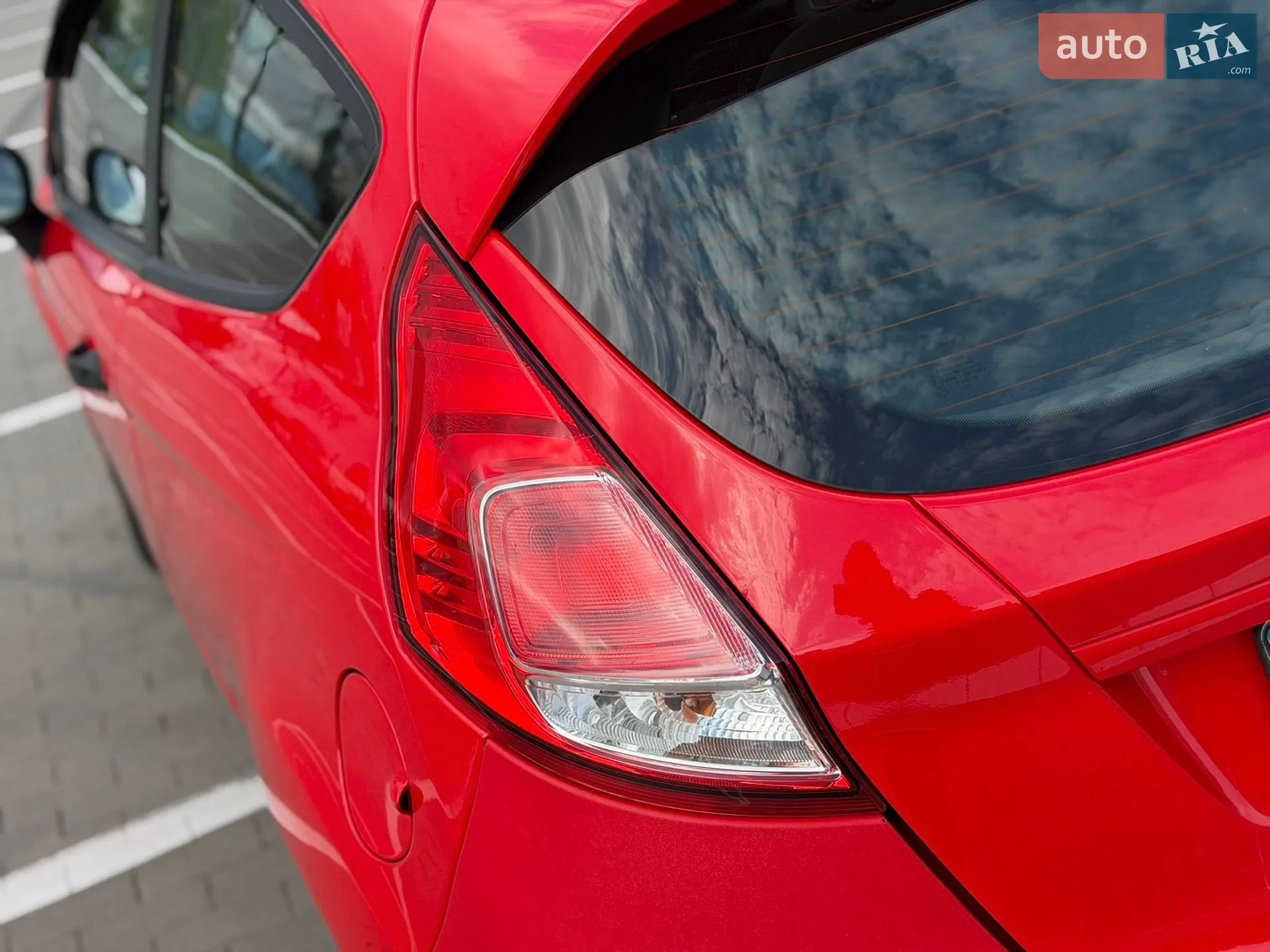 2013 Ford Fiesta - мініатюра 20