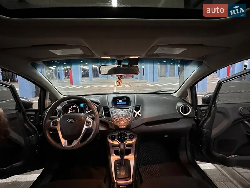 Ford Fiesta 2019 VIN 3FADP4EJXKM128466 фото оголошення 10 з 58
