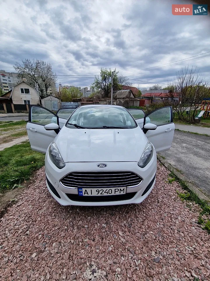 2013 Ford Fiesta - мініатюра 13