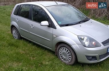 Хетчбек Ford Fiesta 2007 в Мурованих Курилівцях