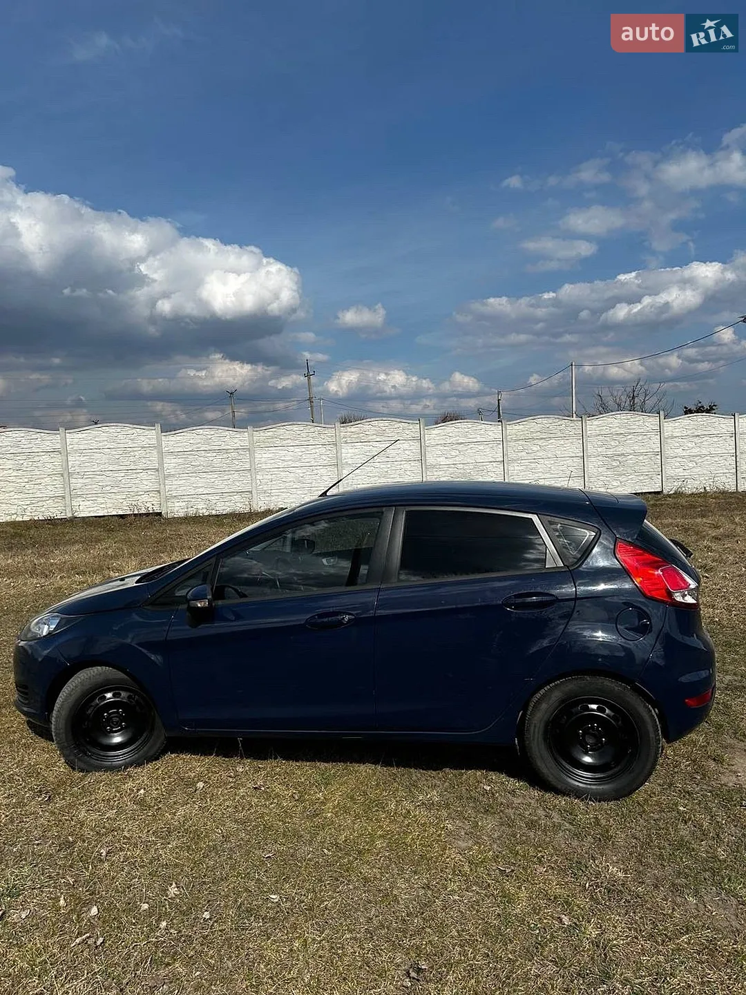2013 Ford Fiesta - мініатюра 8