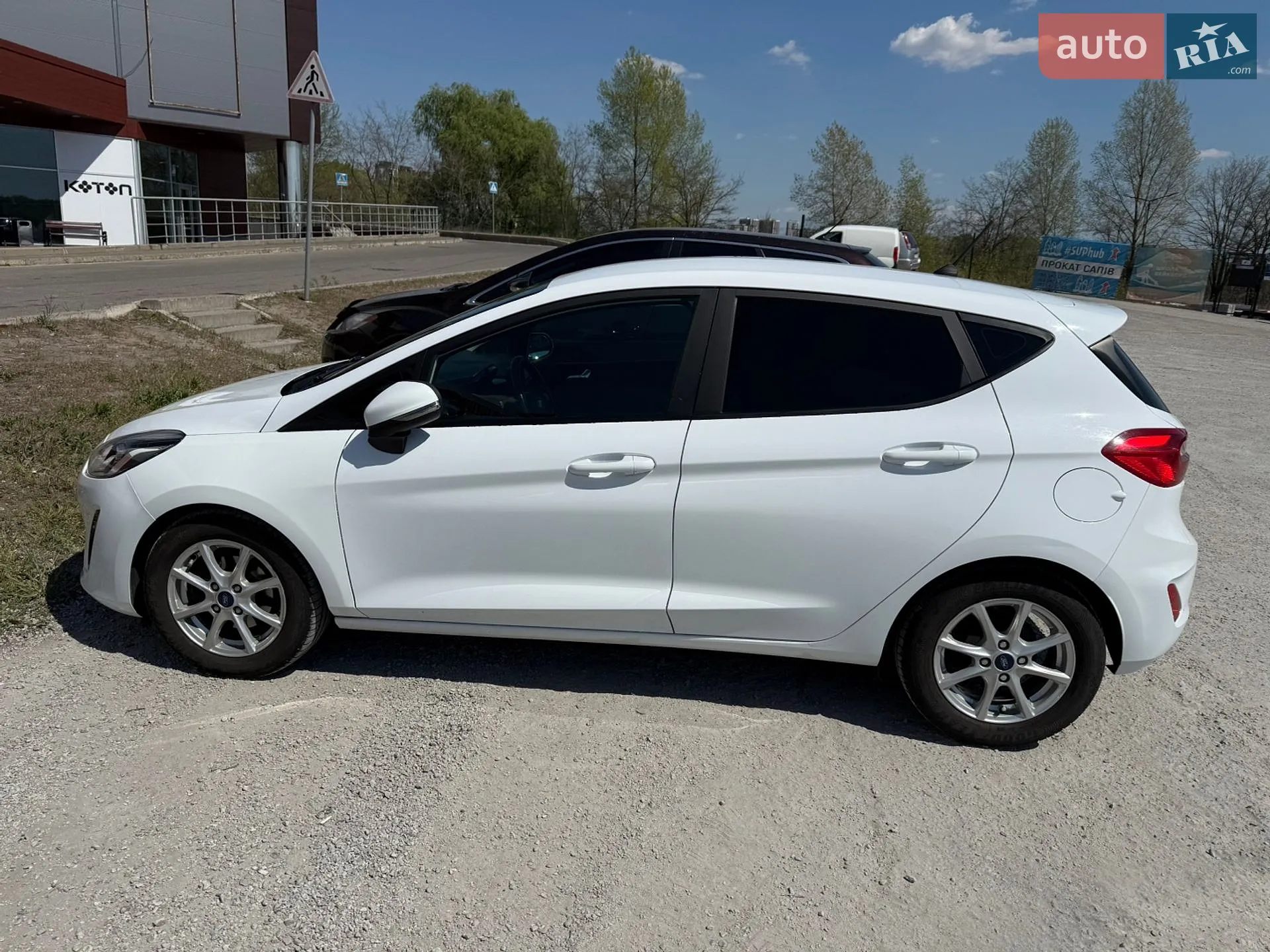 2017 Ford Fiesta - мініатюра 4