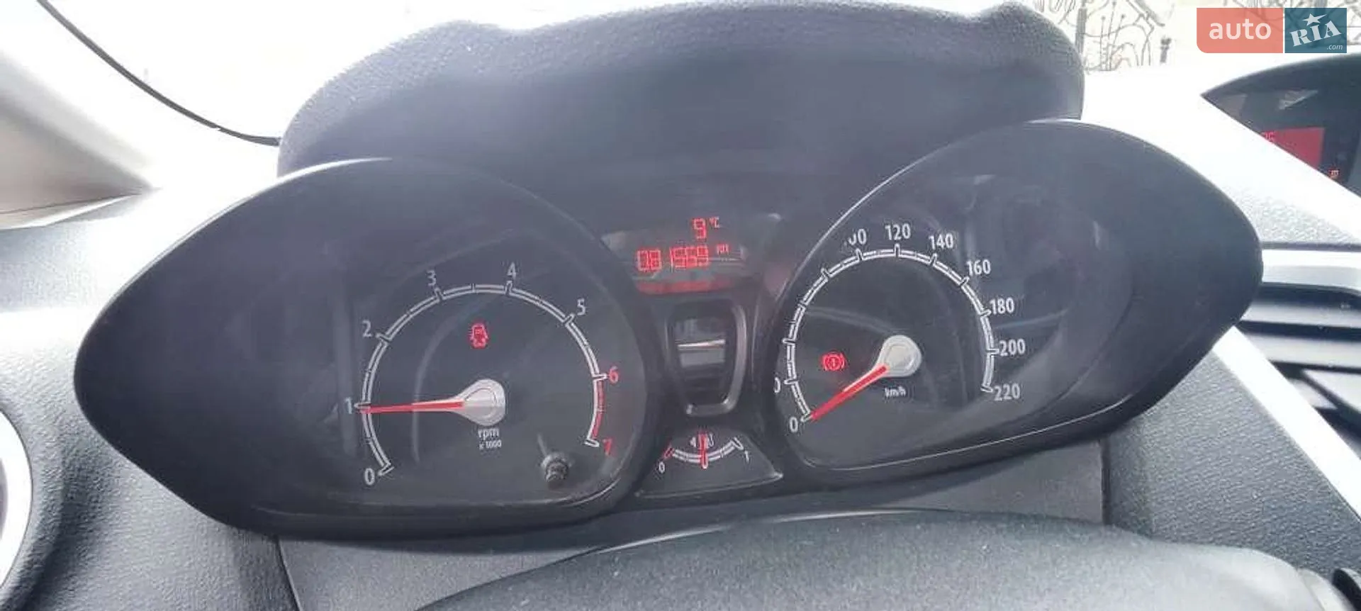 2012 Ford Fiesta - мініатюра 9