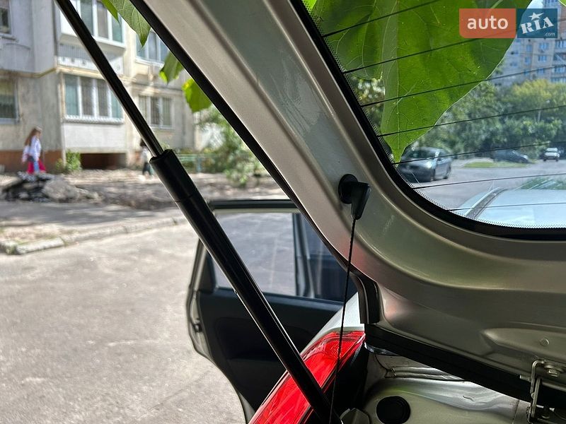 Хетчбек Ford Fiesta 2006 в Києві