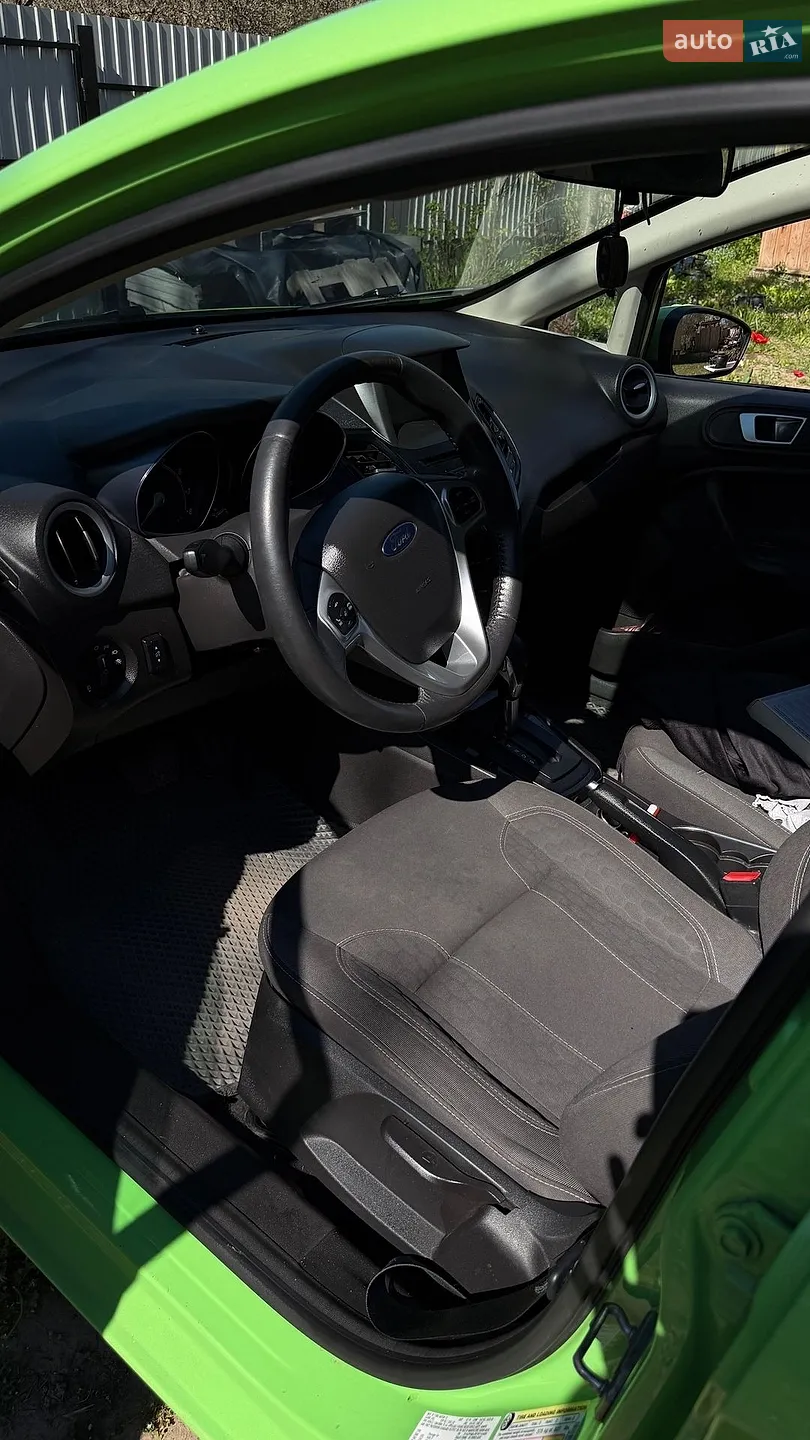 2014 Ford Fiesta - мініатюра 13