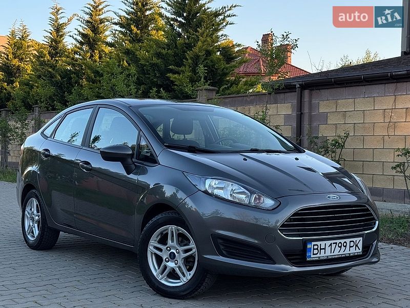 Седан Ford Fiesta 2019 в Одессе