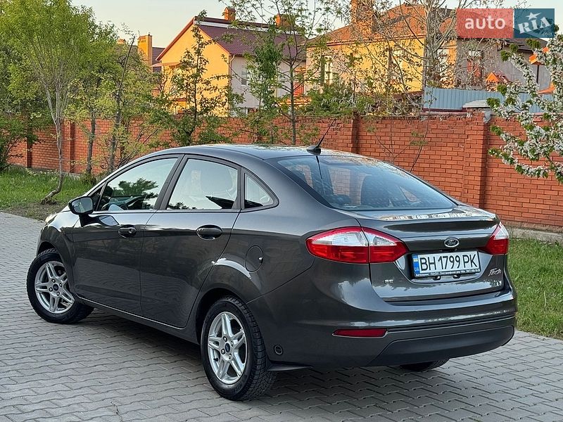 Седан Ford Fiesta 2019 в Одессе