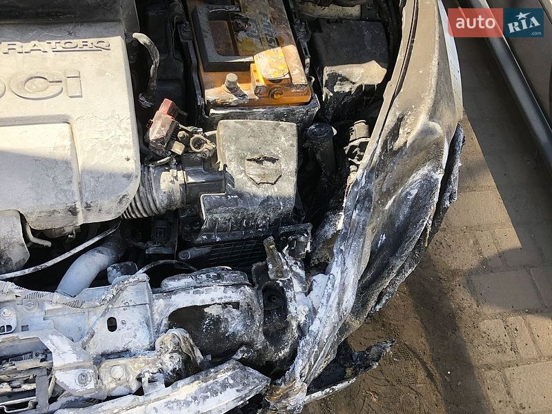 Хэтчбек Ford Fiesta 2012 в Ивано-Франковске