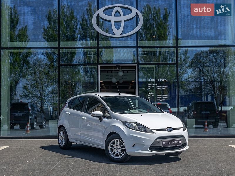 Хэтчбек Ford Fiesta 2011 в Днепре