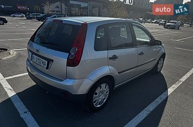 Хэтчбек Ford Fiesta 2007 в Киеве