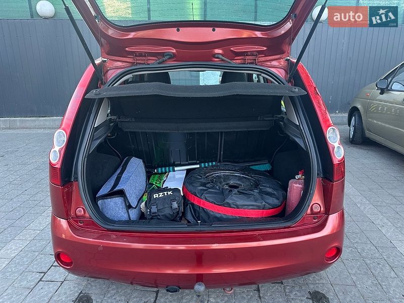 Хэтчбек Ford Fiesta 2008 в Ивано-Франковске