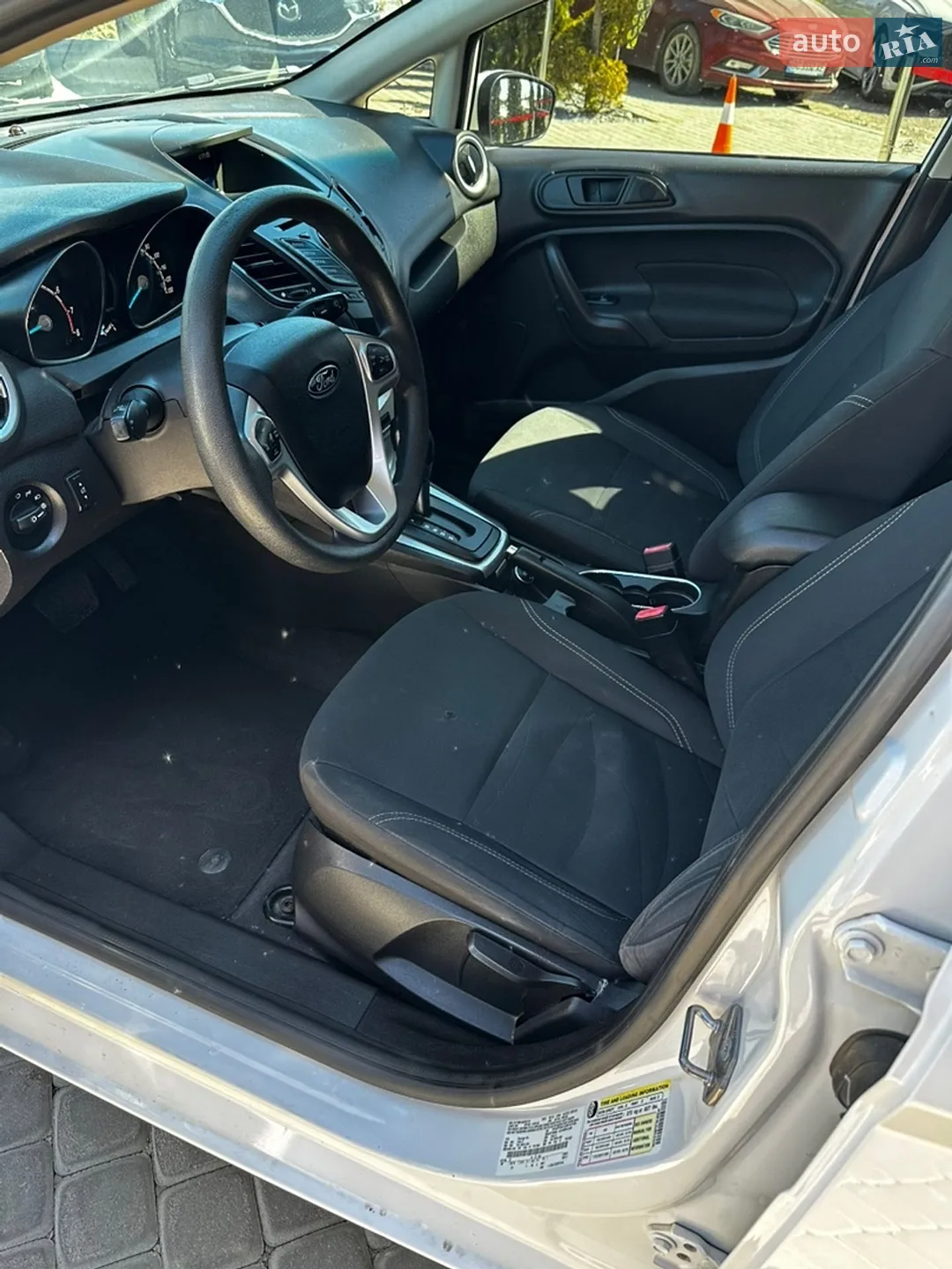 2018 Ford Fiesta - мініатюра 8