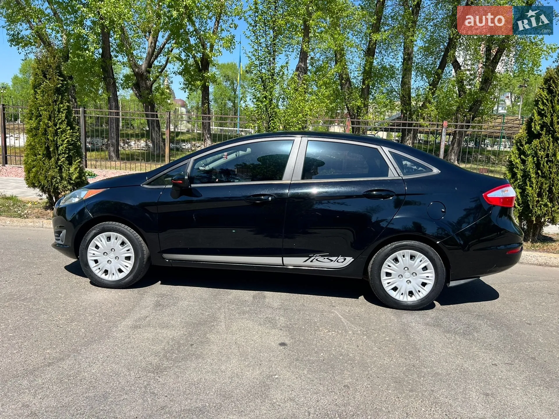 2015 Ford Fiesta - мініатюра 4