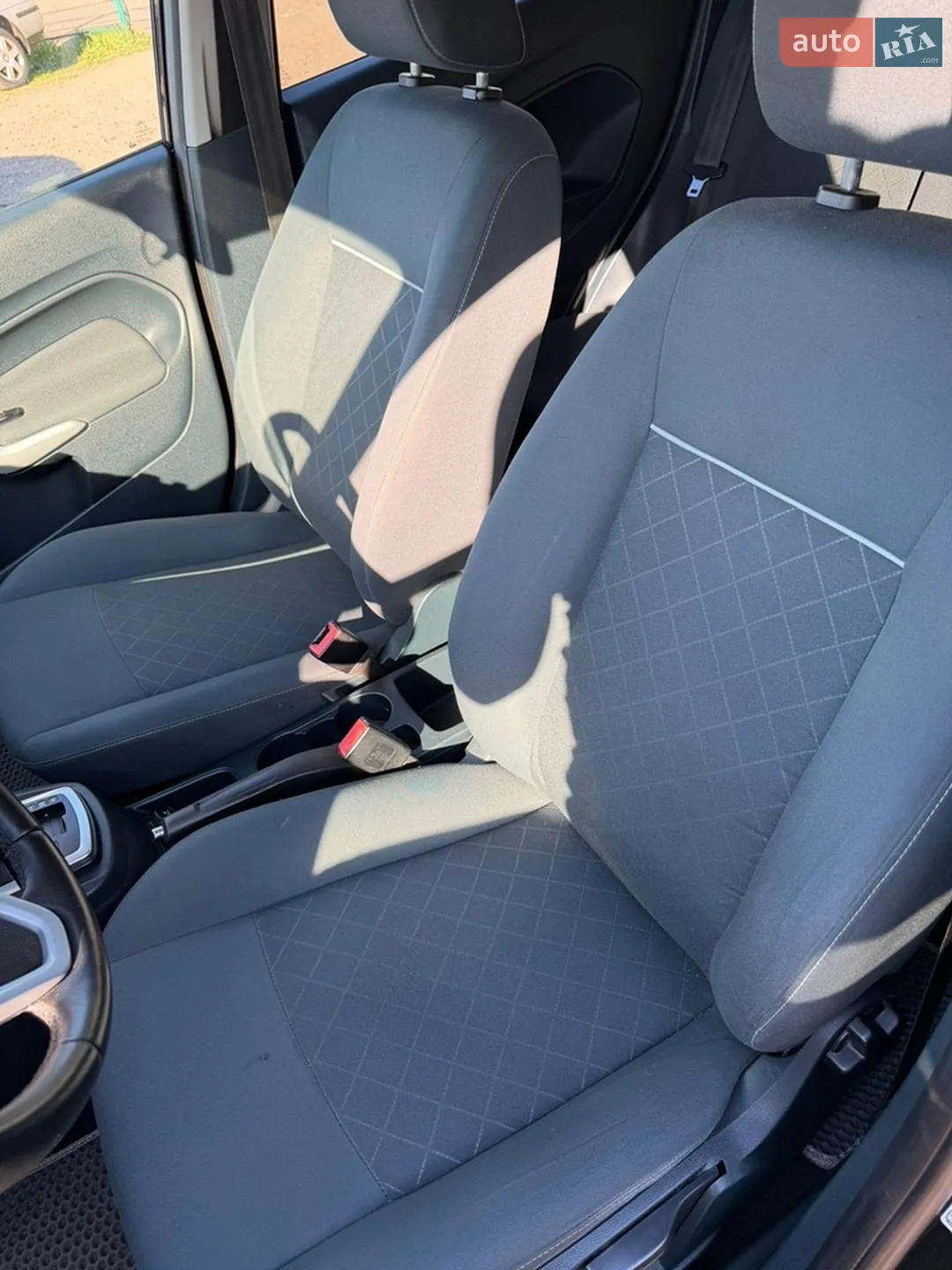 2012 Ford Fiesta - мініатюра 24