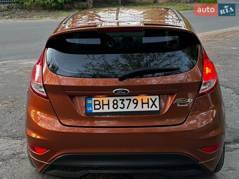 Хэтчбек Ford Fiesta 2013 в Одессе