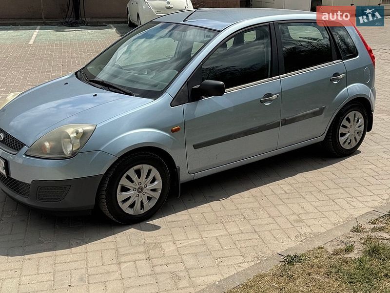 Хетчбек Ford Fiesta 2006 в Львові