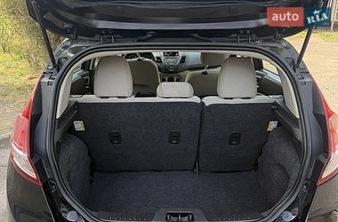 Хэтчбек Ford Fiesta 2016 в Львове