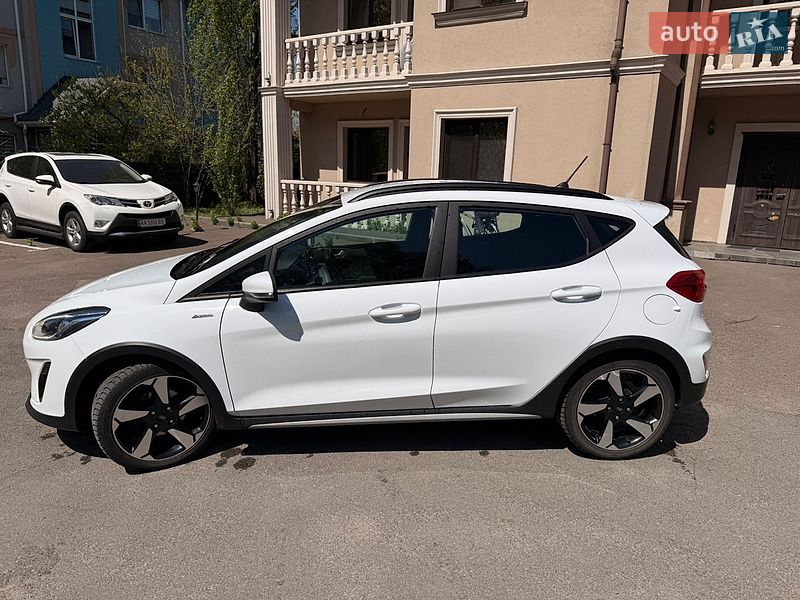 Хетчбек Ford Fiesta 2020 в Києві