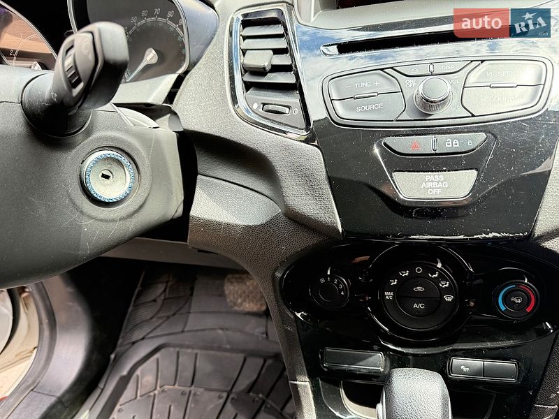 Седан Ford Fiesta 2013 в Харкові