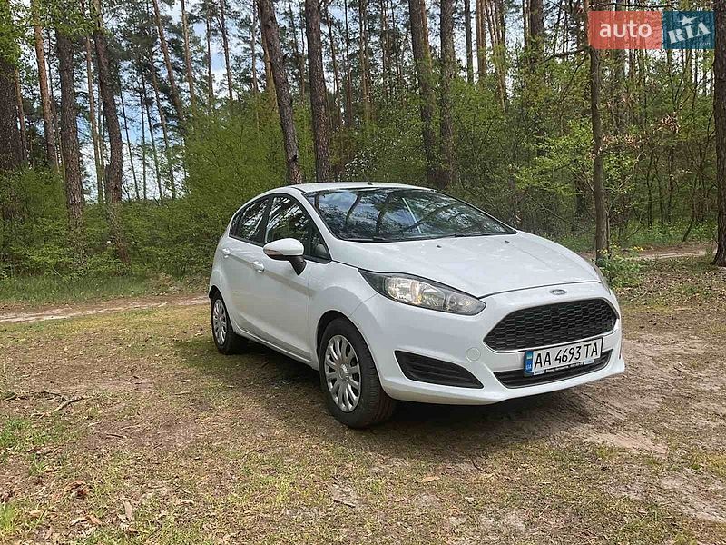 Хетчбек Ford Fiesta 2017 в Броварах