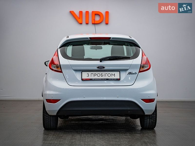 Хэтчбек Ford Fiesta 2014 в Киеве