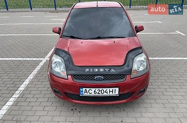 Хэтчбек Ford Fiesta 2007 в Нововолынске