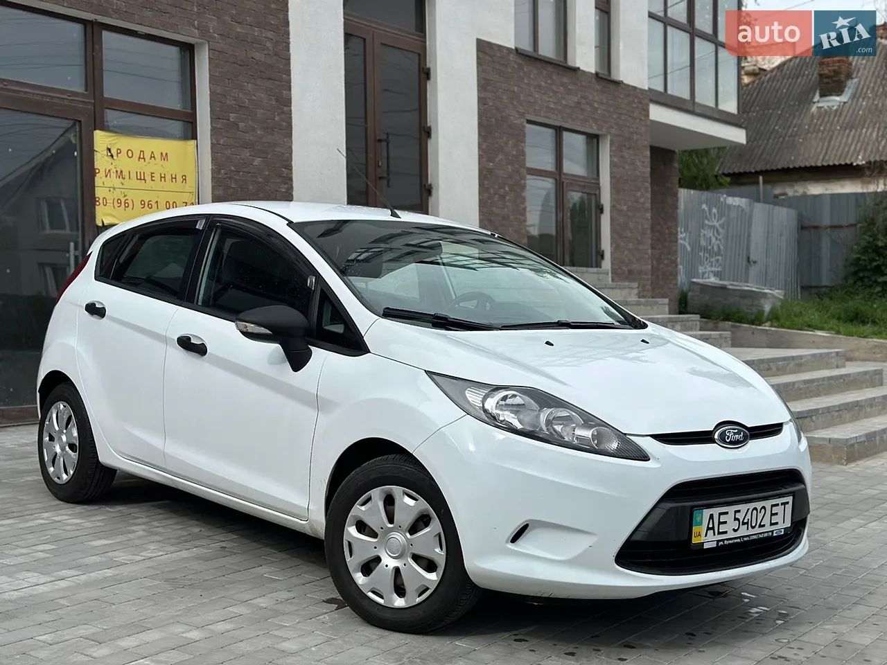 2010 Ford Fiesta - мініатюра 39