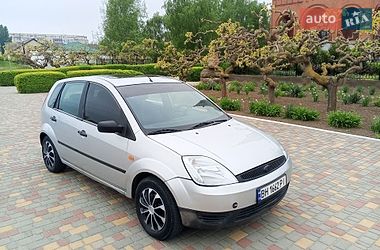 Хэтчбек Ford Fiesta 2002 в Белгороде-Днестровском
