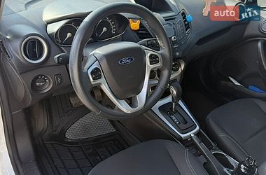 Седан Ford Fiesta 2017 в Днепре