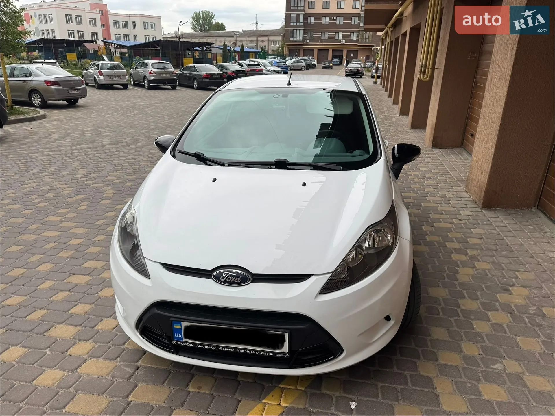2010 Ford Fiesta - мініатюра 8