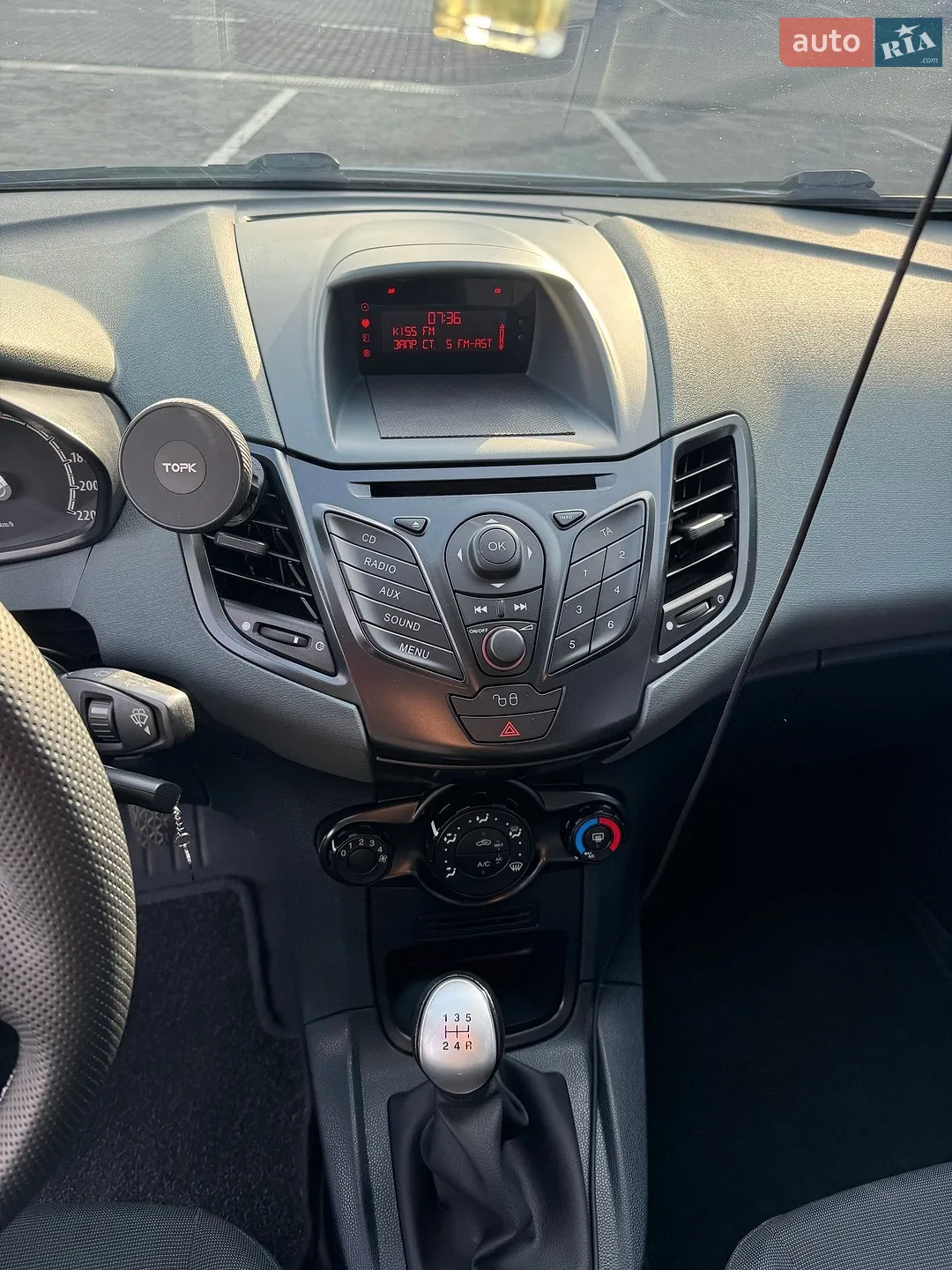 2010 Ford Fiesta - мініатюра 26
