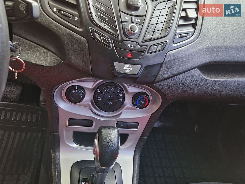 Седан Ford Fiesta 2014 в Броварах