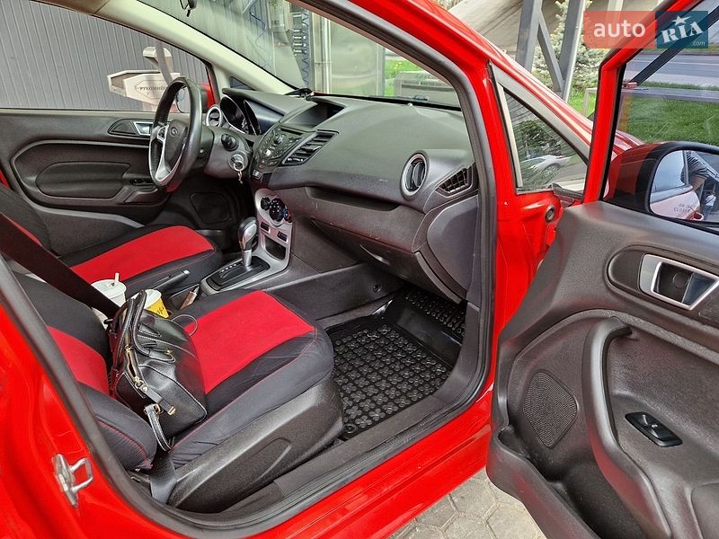 Седан Ford Fiesta 2014 в Броварах