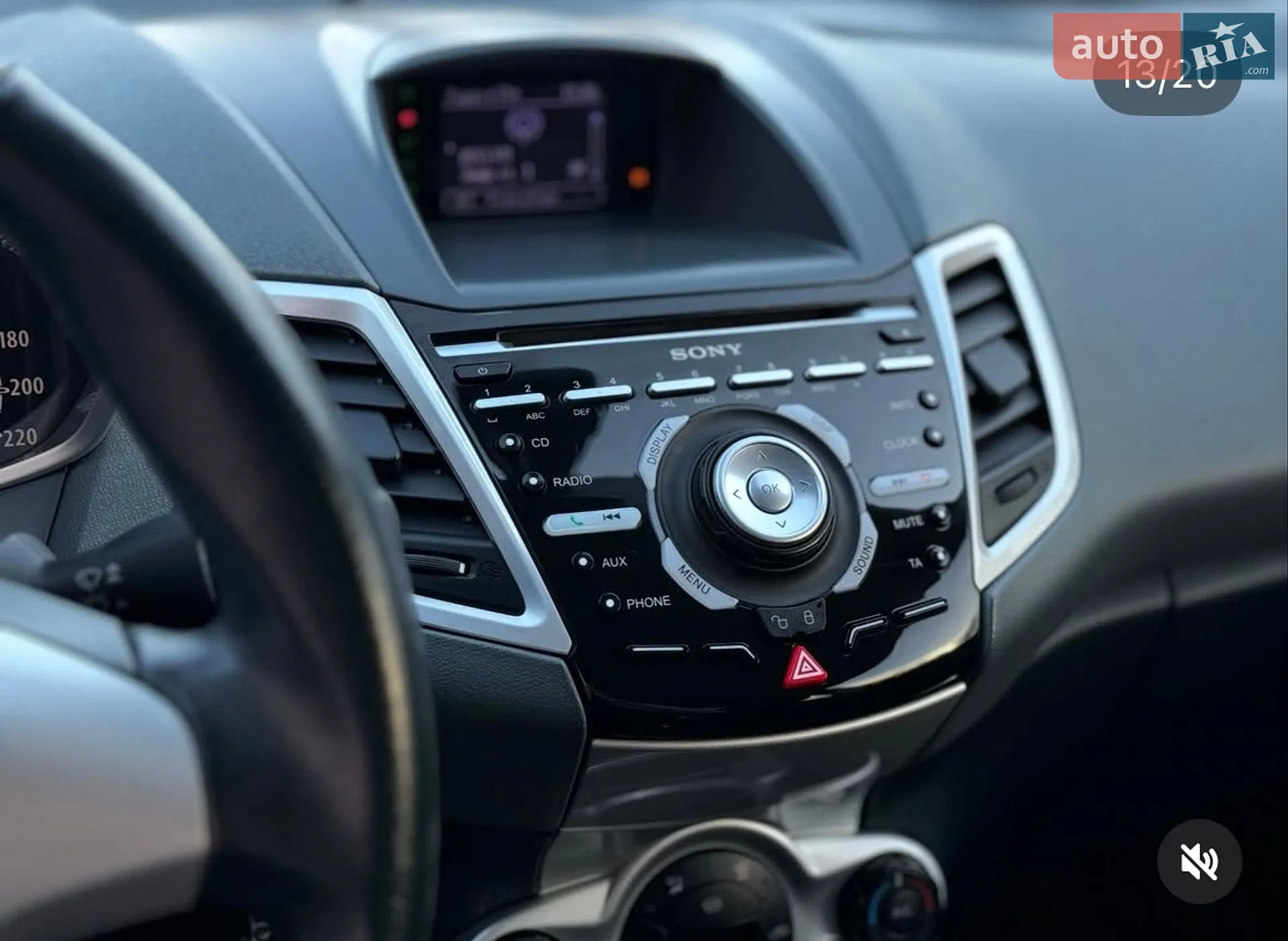 2011 Ford Fiesta - мініатюра 5