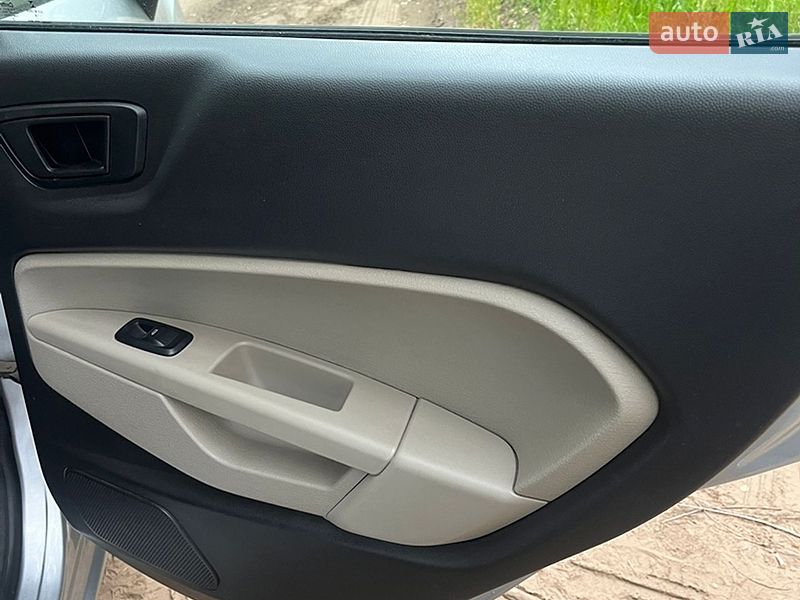 Седан Ford Fiesta 2018 в Запорожье