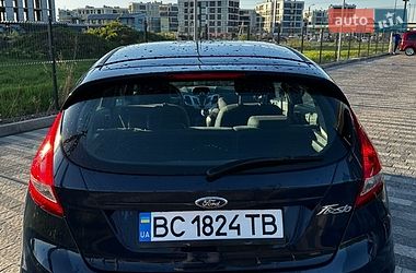 Хетчбек Ford Fiesta 2011 в Львові