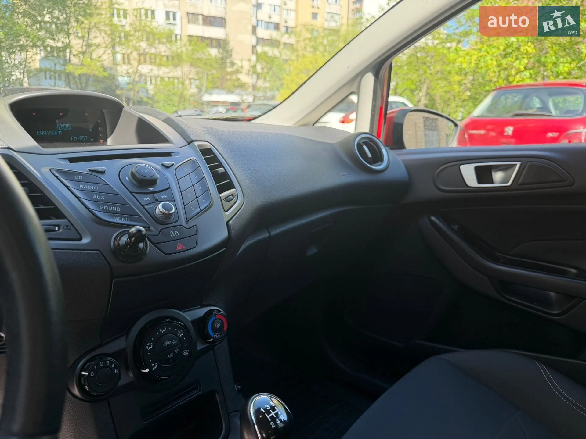 2013 Ford Fiesta - мініатюра 14