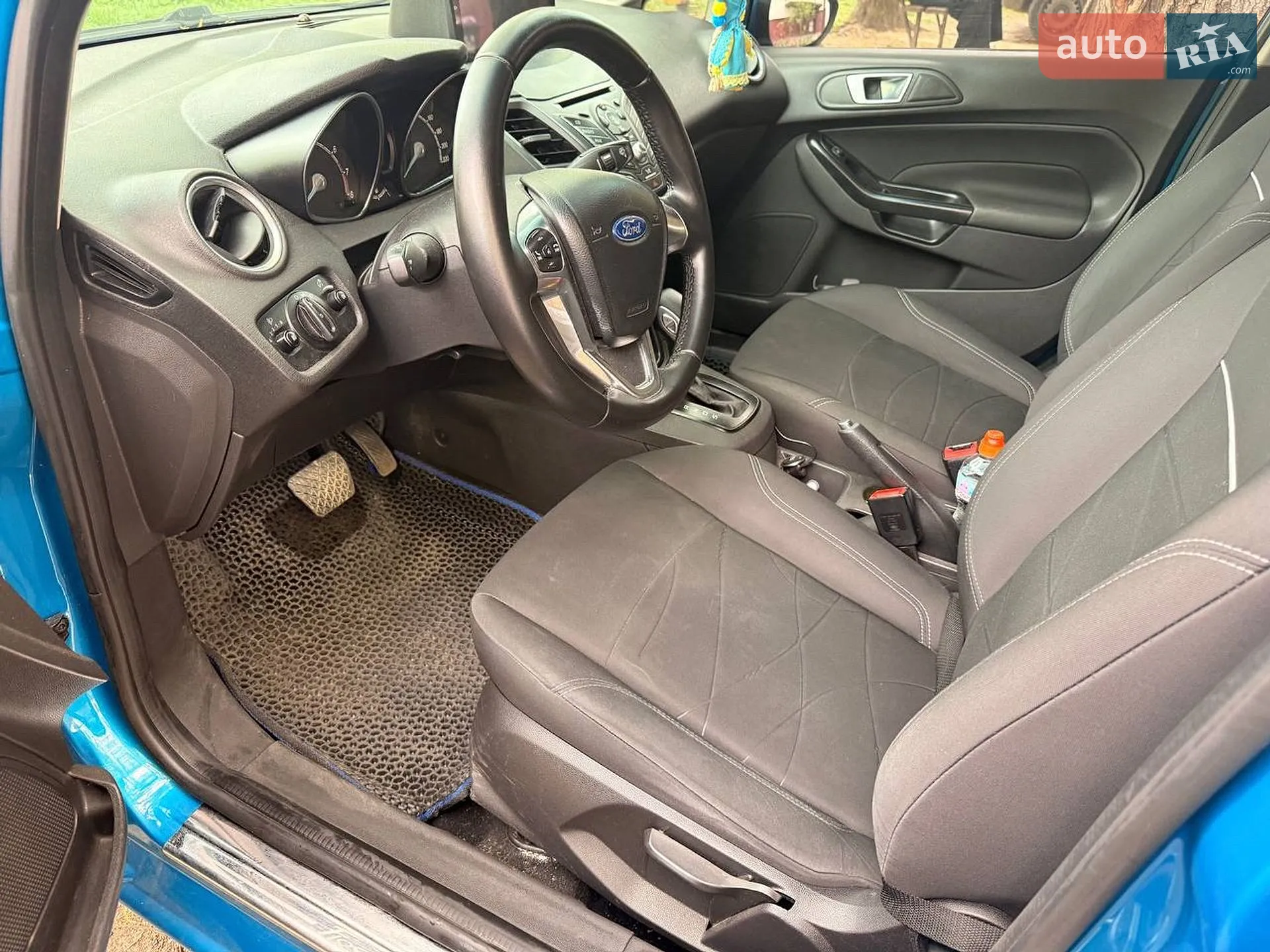 2015 Ford Fiesta - мініатюра 9