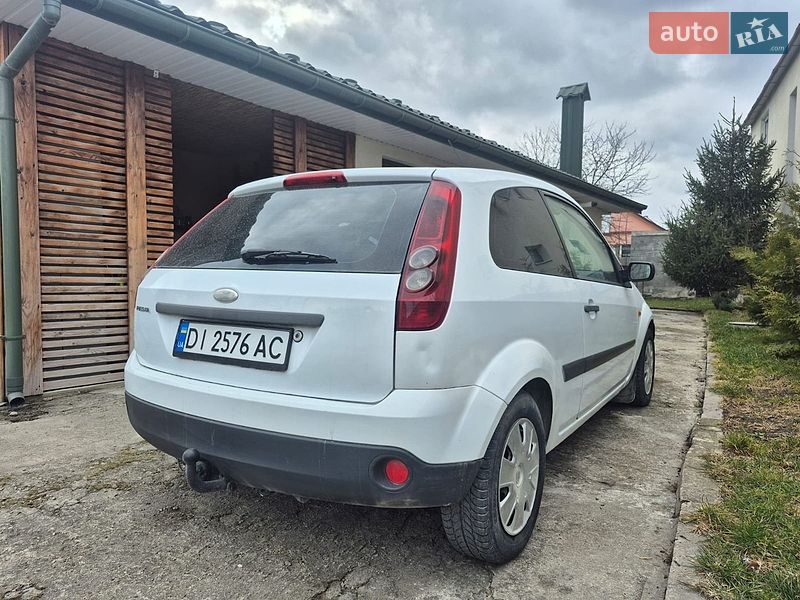 Хэтчбек Ford Fiesta 2007 в Каменец-Подольском