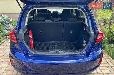 Хэтчбек Ford Fiesta 2017 в Киеве