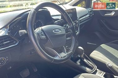 Хэтчбек Ford Fiesta 2017 в Киеве